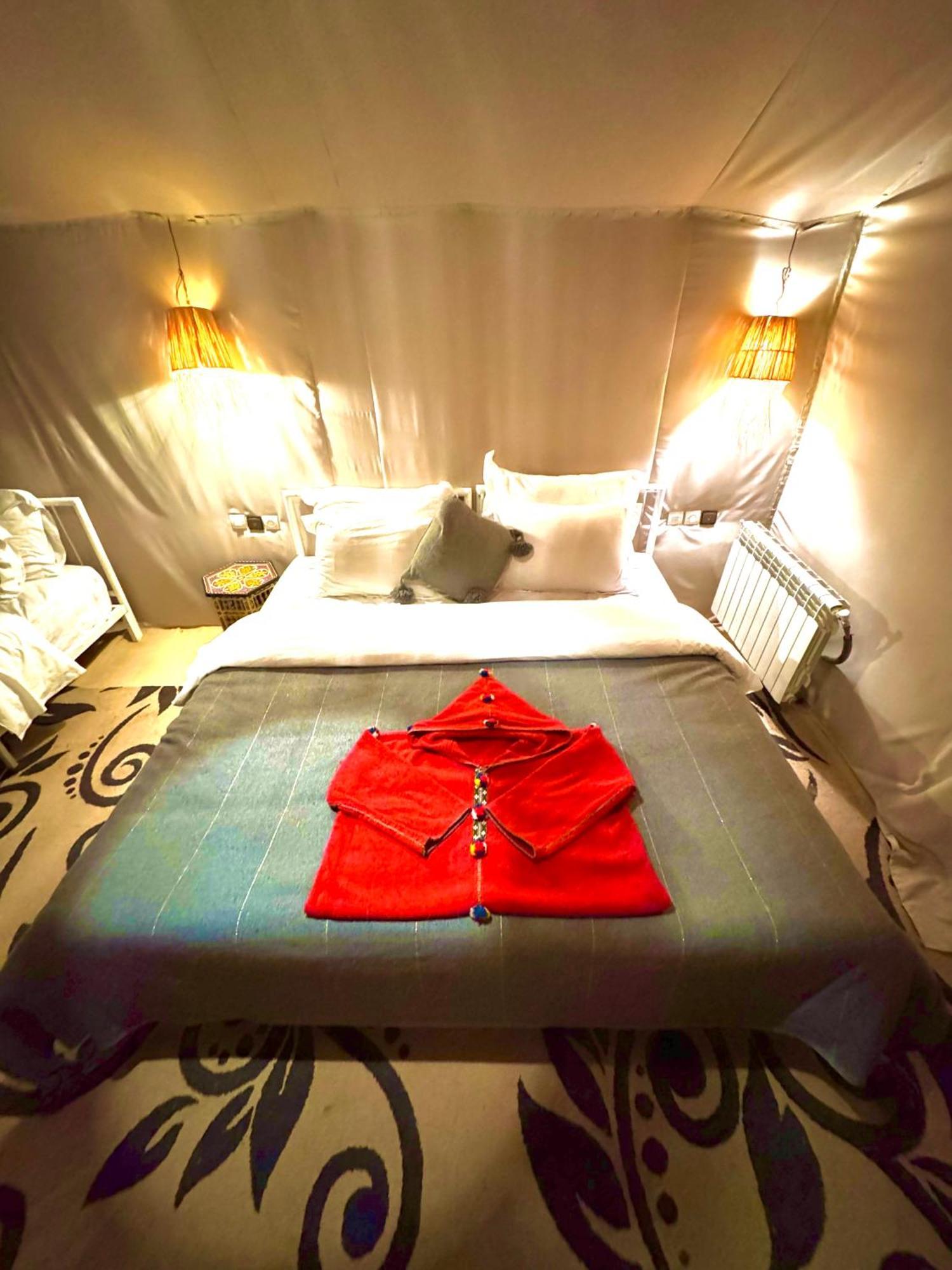 Sahara Vibes Luxury Camp Villa Merzouga Dış mekan fotoğraf